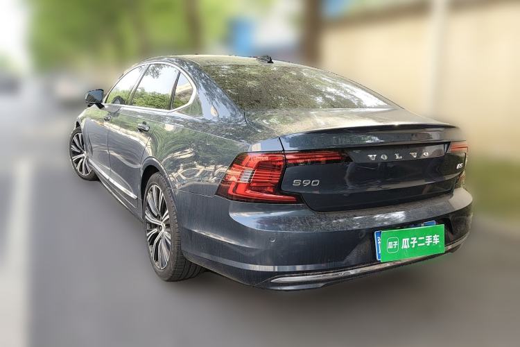 Used Volvo S90 2024 B5 Zhiyuan Luxury Edition
