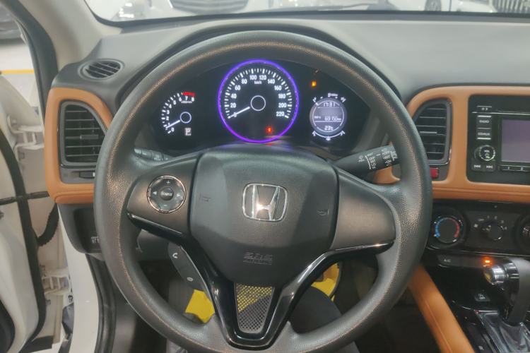 Used Honda Vezel 2016 1.8L CVT Front-Wheel Drive Pioneer Edition
