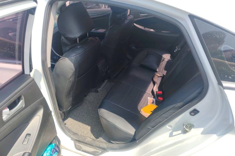 Used Hyundai Sonata 2011 2.0L Automatic Leading Edition Left Rear Seat