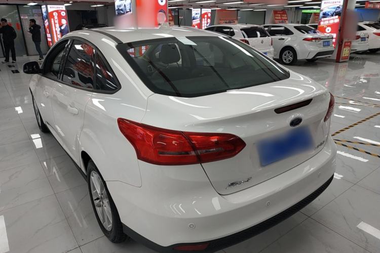 Used Ford Focus 2015 Sedan 1.6L Automatic Trend Model