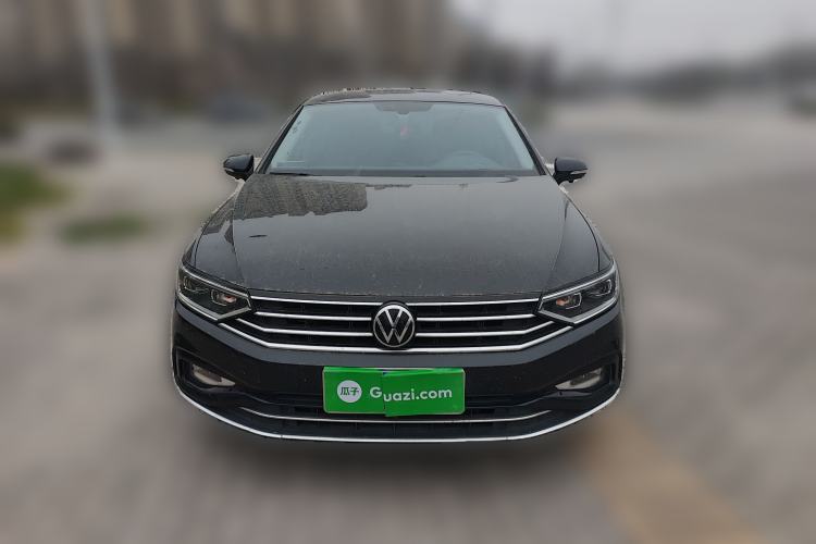 Used Volkswagen Magotan 2021 330TSI DSG 30th Anniversary Edition Front