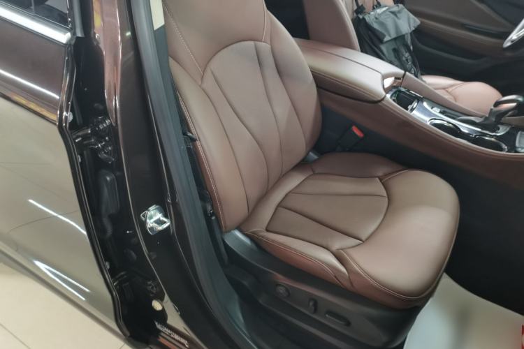 Used Buick Envision 2021 532T Two-Wheel-Drive Luxury Version
