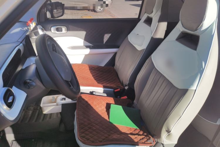 Used Geely Galaxy Panda 2025 210 km – Yuanqi Bear Left Front Seat