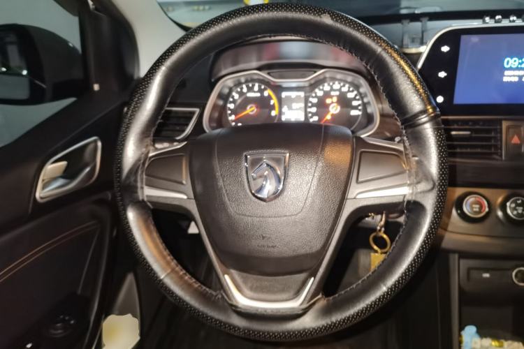 Used Baojun 310 2017 1.5L Manual Fashion Model
