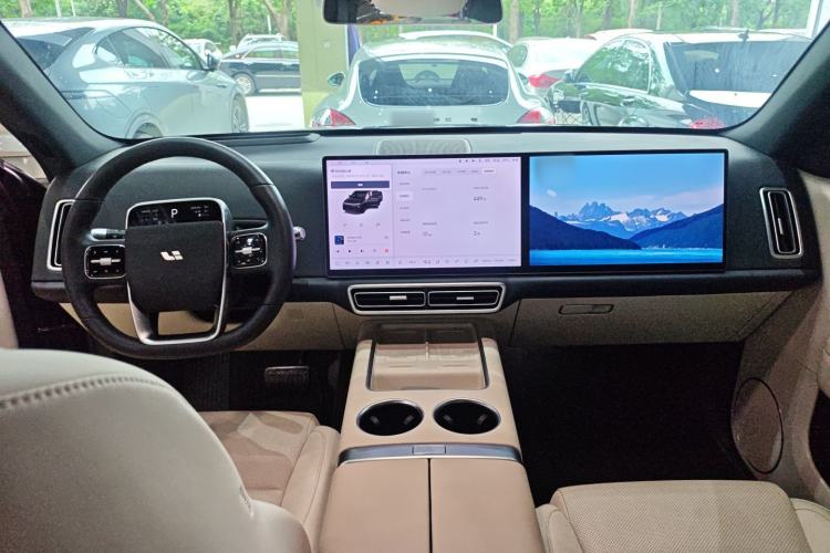 Used Li Auto L6 2024 Pro Model Center Console