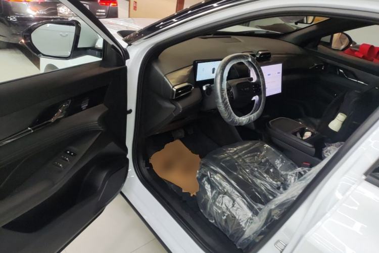 Used Dongfeng Aeolus L7 New Energy 2025 518 Comfort Edition Driver Seat