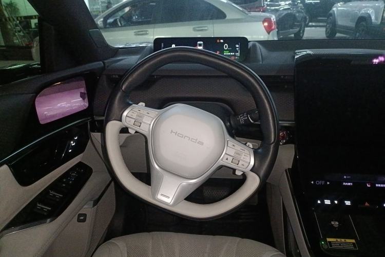 Used Honda P7 2025 Four-Wheel Drive Long-Range Max
