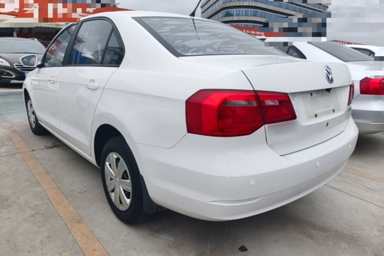 Used Volkswagen Jetta 2013 1.6L Automatic Fashion Model
