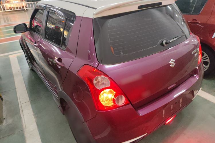 Used Suzuki Swift 2013 1.5L Automatic 20th Anniversary Limited Edition Exterior 2