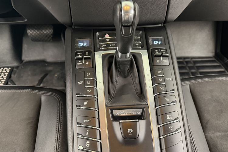 Used Porsche Macan 2016 Macan 2.0T

