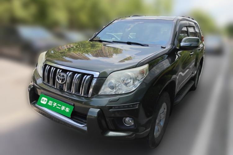 Used Toyota Prado 2.7L gasoline, 7 seats, no sunroof, rear-mounted spare tire Guazi used car, China used car export, Used car for sale, Used  cars, Cheapest cars for sale