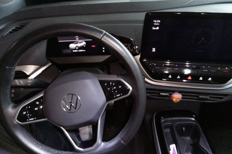 Used Volkswagen ID.4 CROZZ 2021 Long-Range Lite PRO Two-Wheel Drive Version