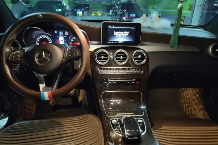 Used Mercedes-Benz GLC 2019 GLC 260 L 4MATIC Luxury Model