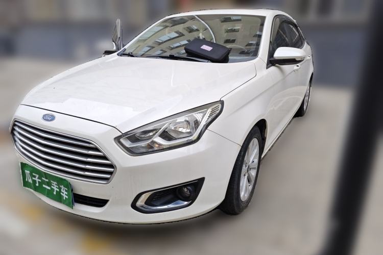 Used Ford Escort 2017 Happiness Edition 1.5L Automatic Fashion Version Guazi used car, China used car export, Used car for sale, Used cars, Cheapest cars for sale