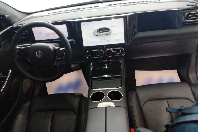 Used Leapmotor C01 2022 Rear-Drive Long-Range Version Center Console