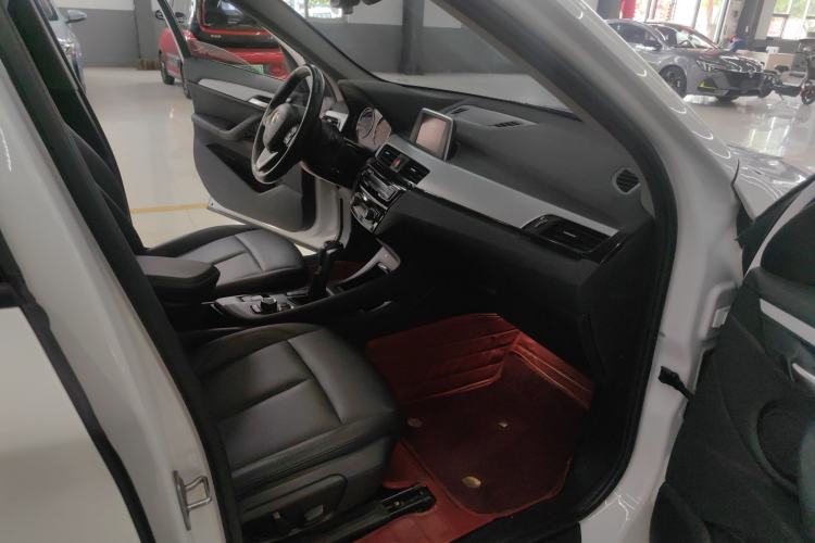 Used BMW X1 2019 sDrive18Li Fashion Model Interior 6