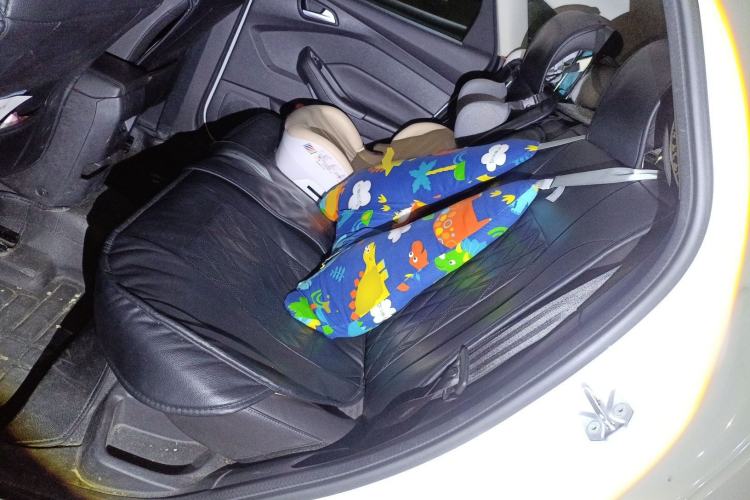 Used Ford Focus 2017 Hatchback 1.6L Automatic Fashion Edition Smart Drive Version
