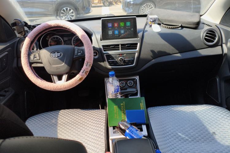 Used Bestune X40 2019 1.6L Automatic Luxury Edition China VI
