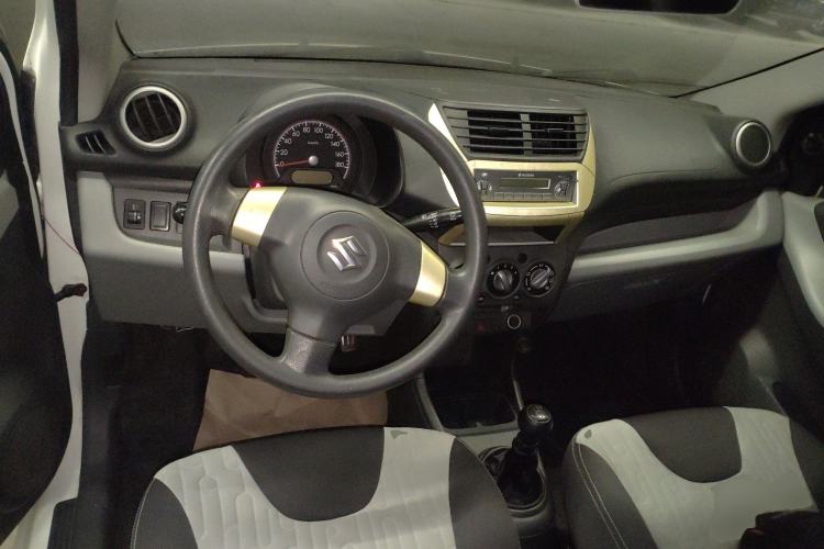 Used Suzuki Alto 2013 1.0L Manual Comfort Version Steering Wheel