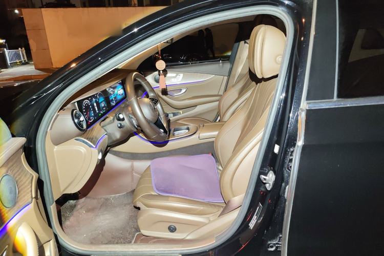 Used Mercedes-Benz E-Class New Energy 2022 E 350 e L Plug-in Hybrid Sedan Left Front Seat