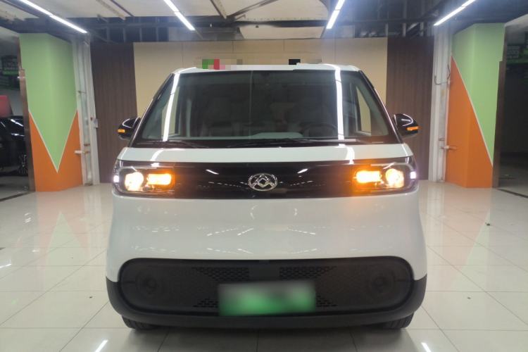 Used SAIC MAXUS Dana V1 2025 V1 Short Wheelbase Low-Roof Multi-Function Version (42 kWh)
