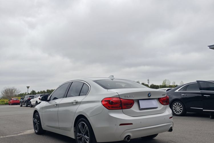 Used BMW 1 Series 2020 120i Fashion Model Exterior 8