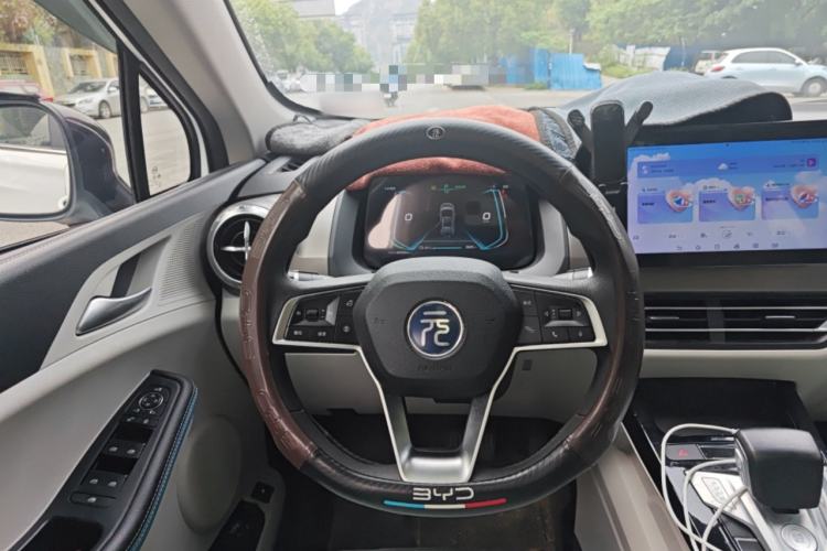 Used BYD Yuan Pro 2023 401 km Deluxe Version Steering Wheel