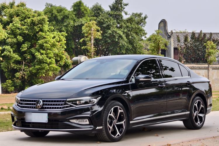 Used Volkswagen Magotan 2023 2 Million Units Commemorative Edition 330TSI DSG Luxury Version

