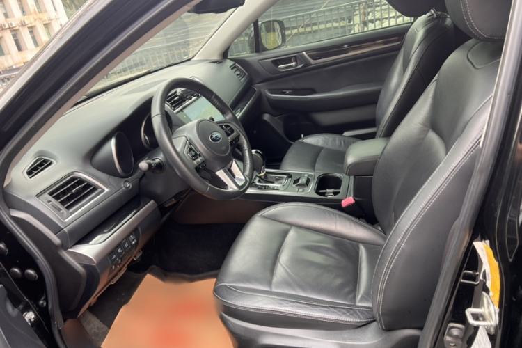 Used Subaru Outback 2016 2.5i Sport Navigation Edition Left Front Seat