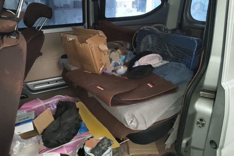 Used CHANGAN KUAYUE Xing V3 2023 1.5L Gasoline Comfort Edition 5-Seat Passenger Vehicle Left Rear Seat