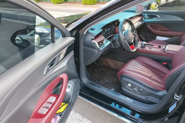 Used Hongqi H5 2024 2.0T Automatic Smart Connect Flagship Edition