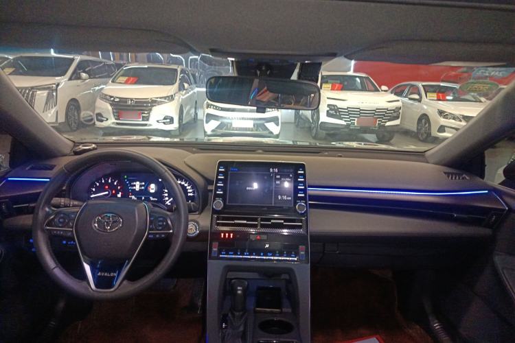 Used Toyota Avalon 2019 2.0L Luxury Edition China VI Standard