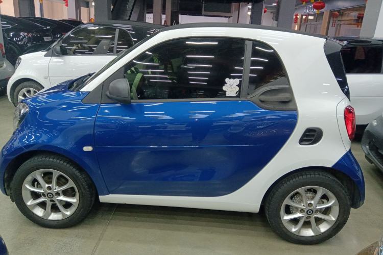 Used smart fortwo 2018 1.0L 52kW Hardtop Dynamic Version China V