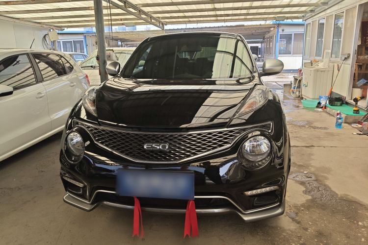 Used Infiniti ESQ 2014 1.6L Luxury Edition