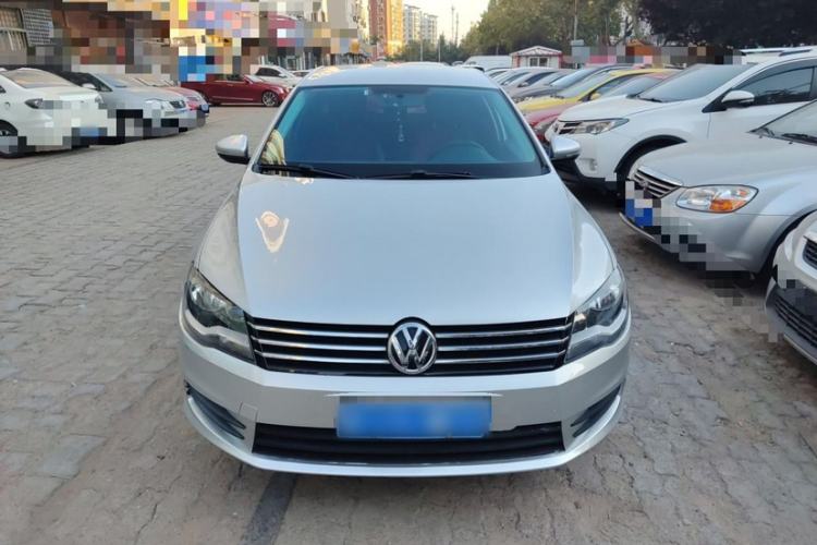 Used Volkswagen Bora 2013 1.6L Manual Fashion Edition