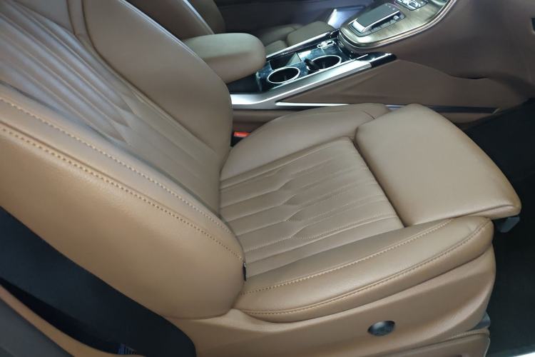 Used Mercedes-Benz V-Class 2024 V 300 Pilot Edition
