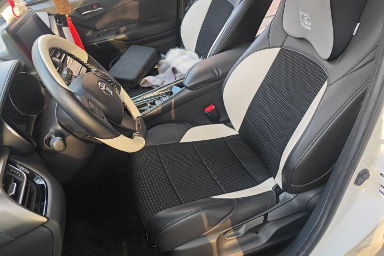 Used Toyota IZOA 2021 2.0L Yixing Version
