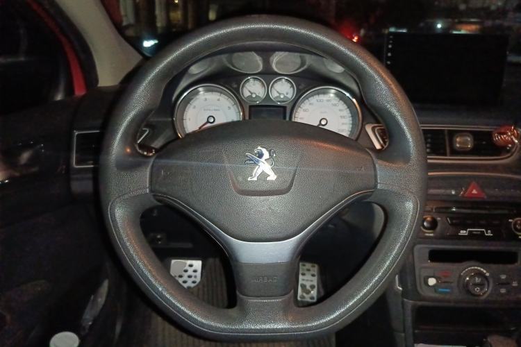 Used Peugeot 308 2012 1.6L Automatic Fashion Edition Steering Wheel