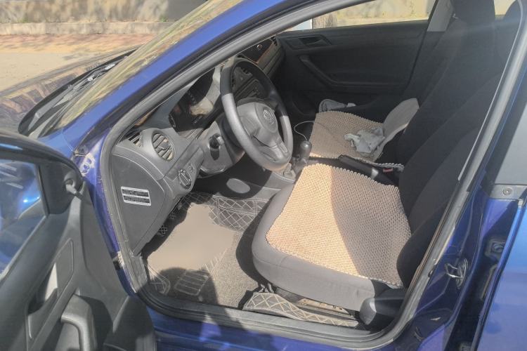 Used Volkswagen Jetta 2013 1.4L Manual Fashion Model Driver Seat