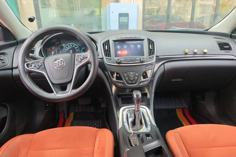 Used Buick Regal 2015 1.6T Elite Tech Model Center Console