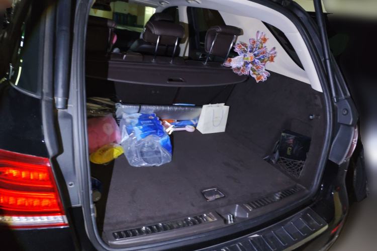 Used Mercedes-Benz GLE-Class 2015 GLE 400 4MATIC Trunk