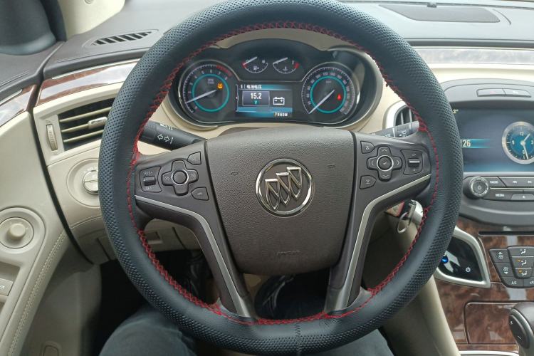 Used Buick LaCrosse 2013 2.4L SIDI Leading Comfort Version