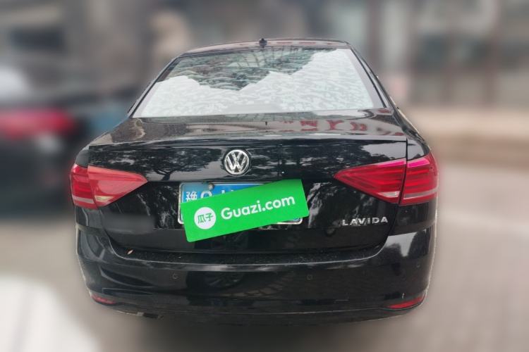 Used Volkswagen Lavida 2015 1.6L Automatic Comfort Edition