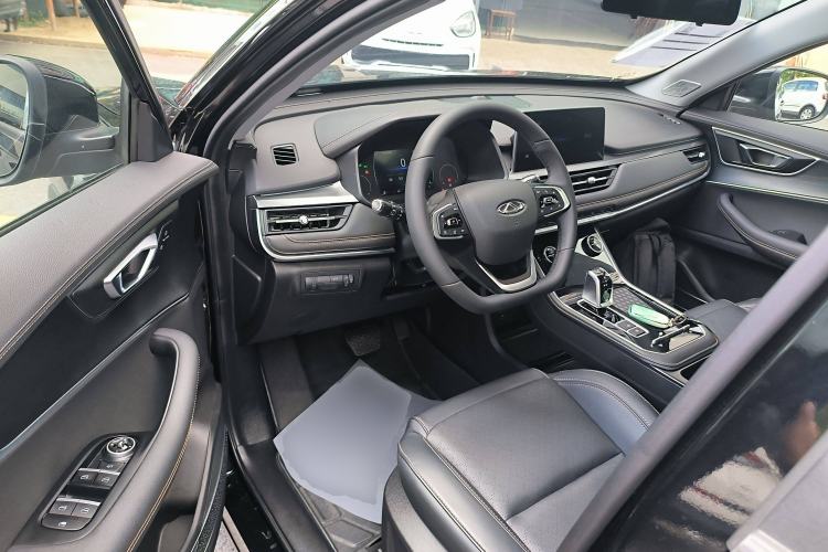 Used Chery Tiggo 8 2024 Honor Edition 230TCI Automatic Excellence Version 5 Seats