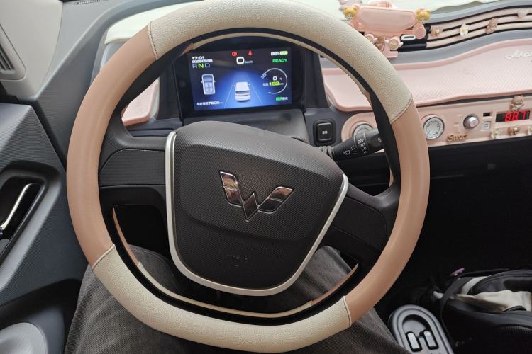 Used Wuling Hongguang MINIEV 2022 Macaron Premium Model – Lithium Iron Phosphate