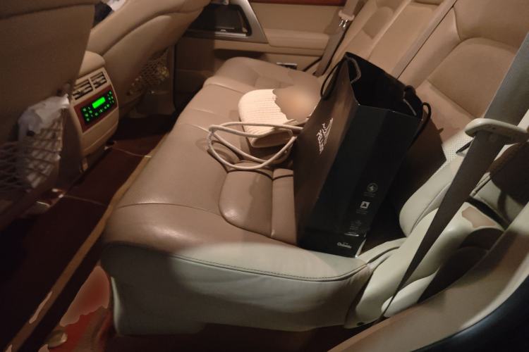 Used Toyota Land Cruiser 2012 4.0L Automatic VX
