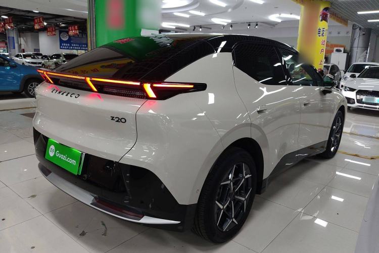 Used Lynk & Co Z20 2025 530 km Range Rear-Wheel Drive Max Rear Right 45 Deg