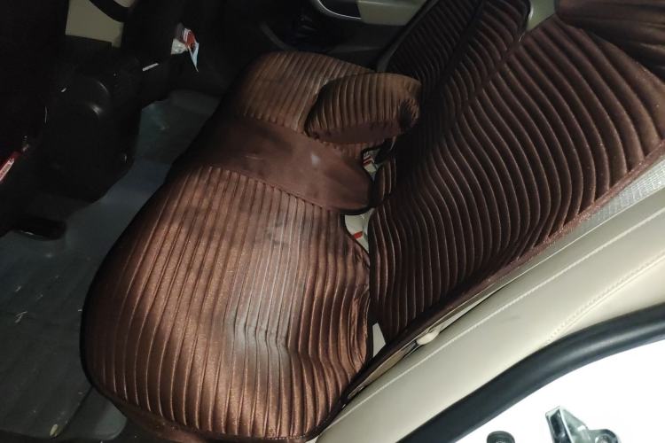 Used Buick Regal 2014 2.0L Leading Fashion Edition Left Rear Seat