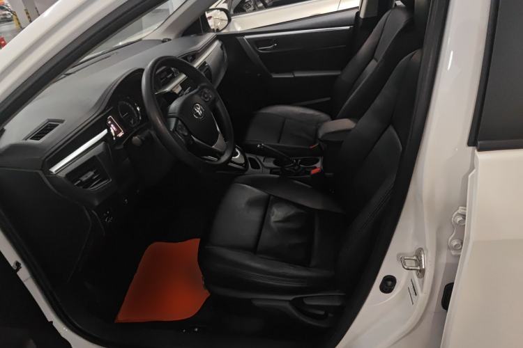 Used Toyota Levin 2016 Dual-Engine 1.8H GS E-CVT Elite Model with Sunroof Left Front Seat