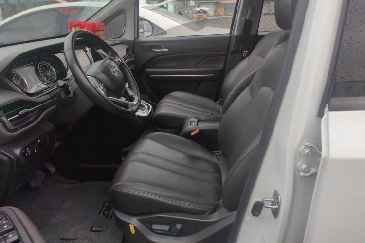 Used GAC Trumpchi M6 2019 270T Automatic Luxury Edition (7-seater) China V Standard Left Front Seat